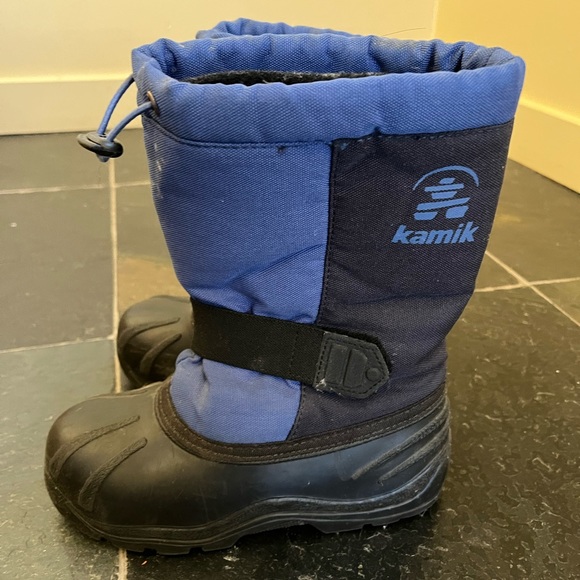 Kamik size 2 kids snow boots - Picture 4 of 5